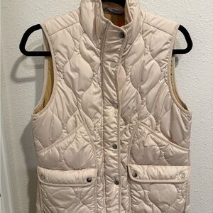 Women's Quilted Vest in Cream
